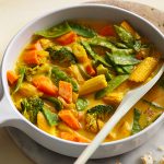 Nan/Rice and Vegetable Curry (Small Portion)